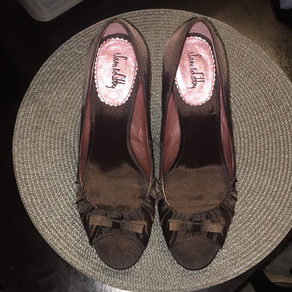 Never worn brown peep toe heels